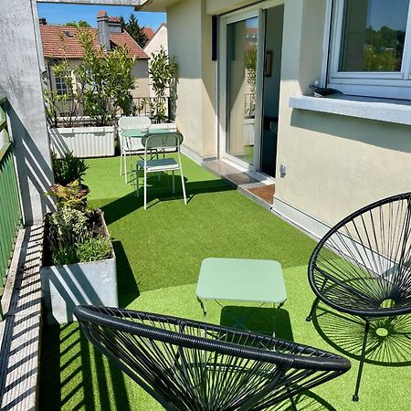 Appartement Avec Terrasse Et Parking Gratuit Accole Montbéliard Extérieur photo